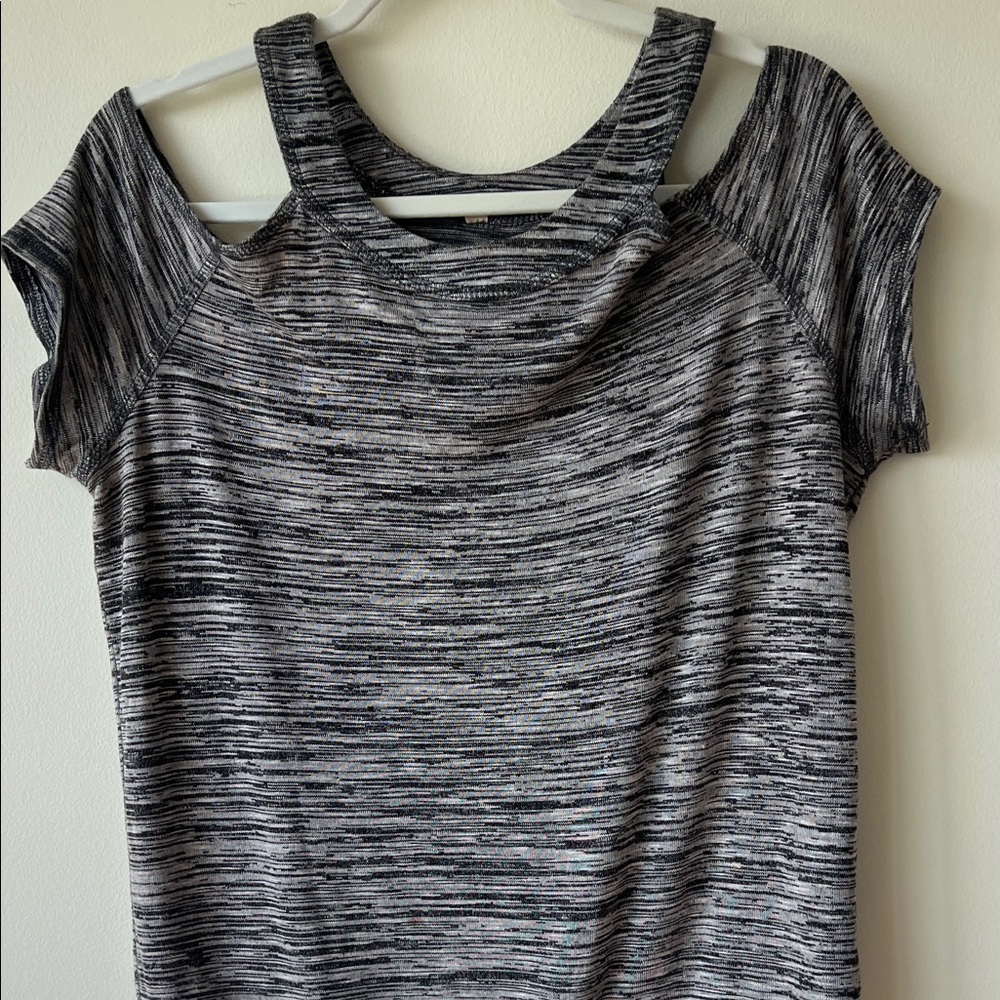 Elegant Heathered Black and Gray Women's Tank Top